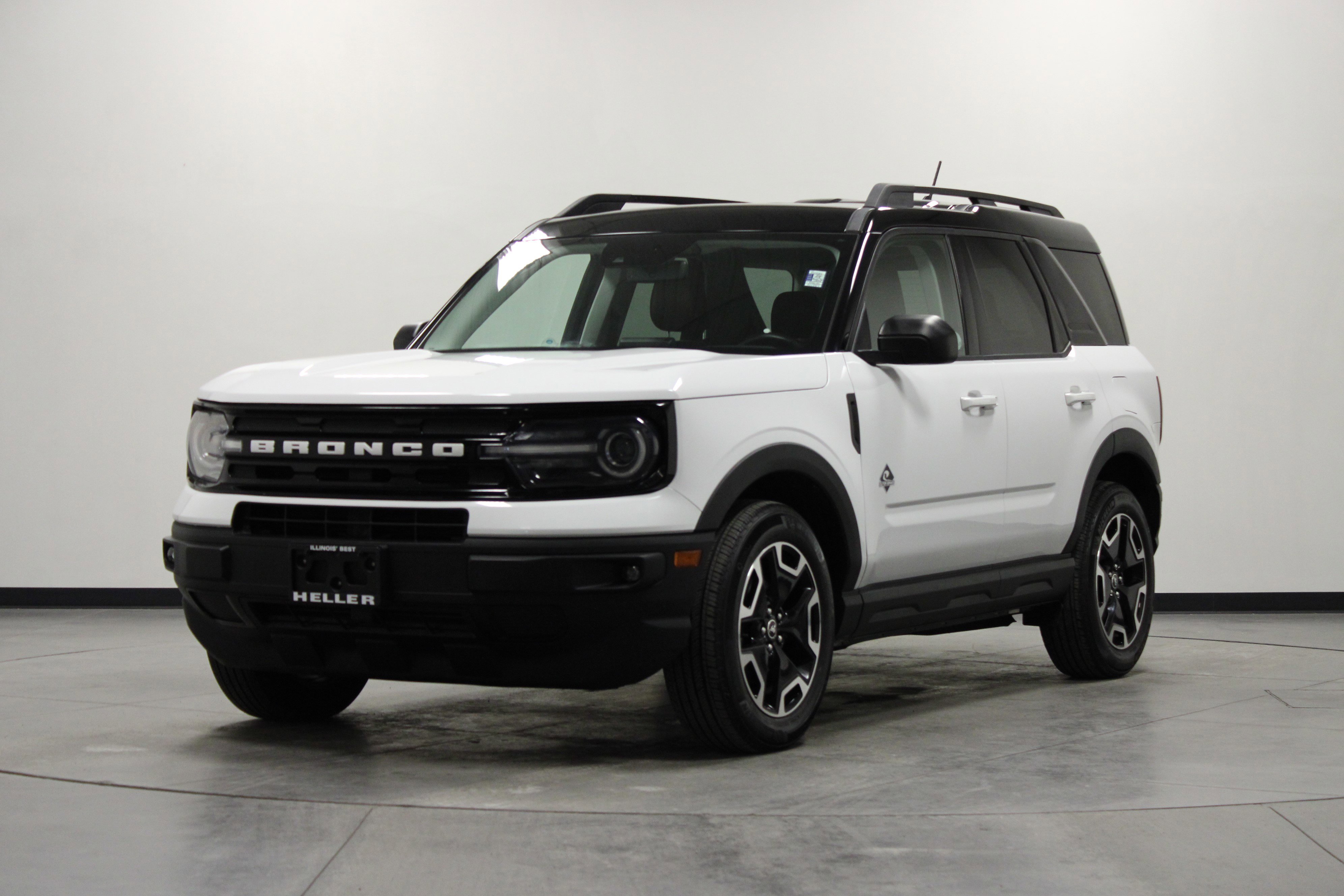 Used 2021 Ford Bronco Sport Outer Banks image 8