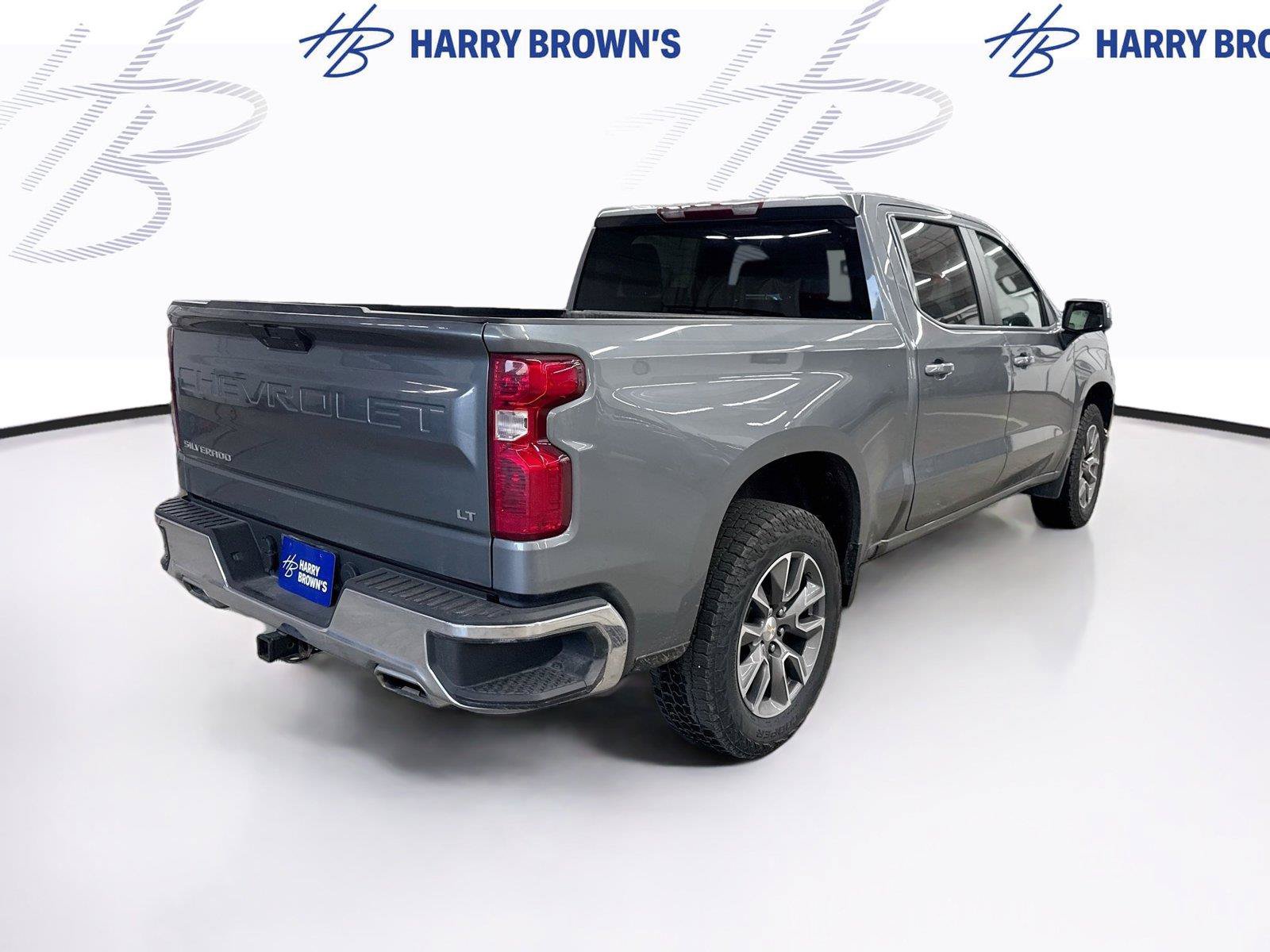 Used 2021 Chevrolet Silverado 1500 LT AWD/4WD image 10