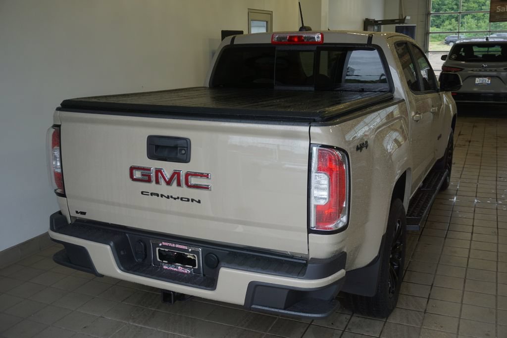 Used 2022 GMC Canyon Elevation w/ Elevation Premium Package AWD/4WD image 16