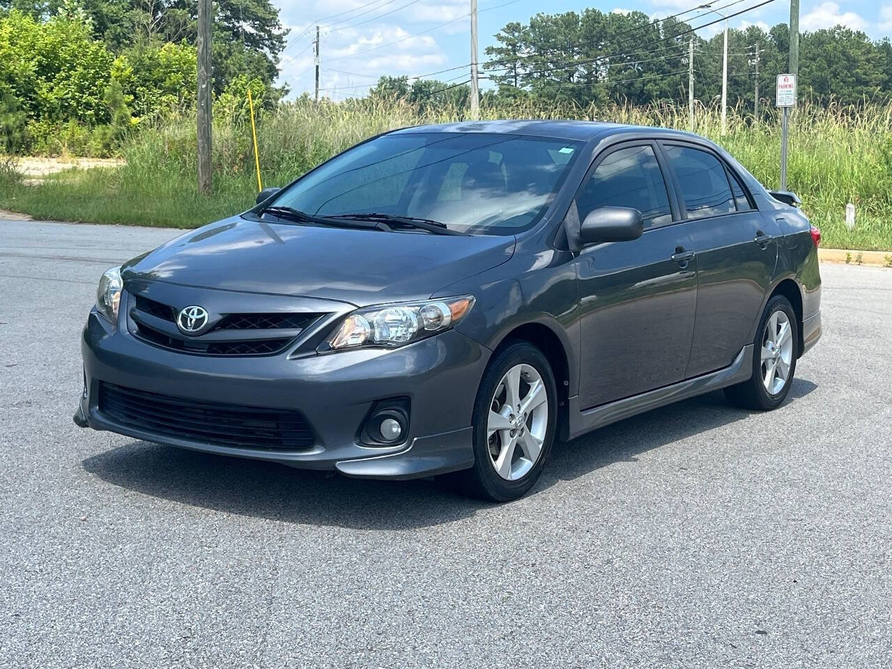 Used 2011 Toyota Corolla S FWD image 2