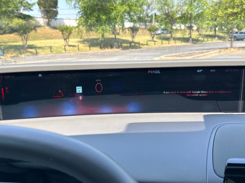 Used 2025 Lincoln Nautilus Reserve w/ Jet Appearance Package AWD/4WD image 22