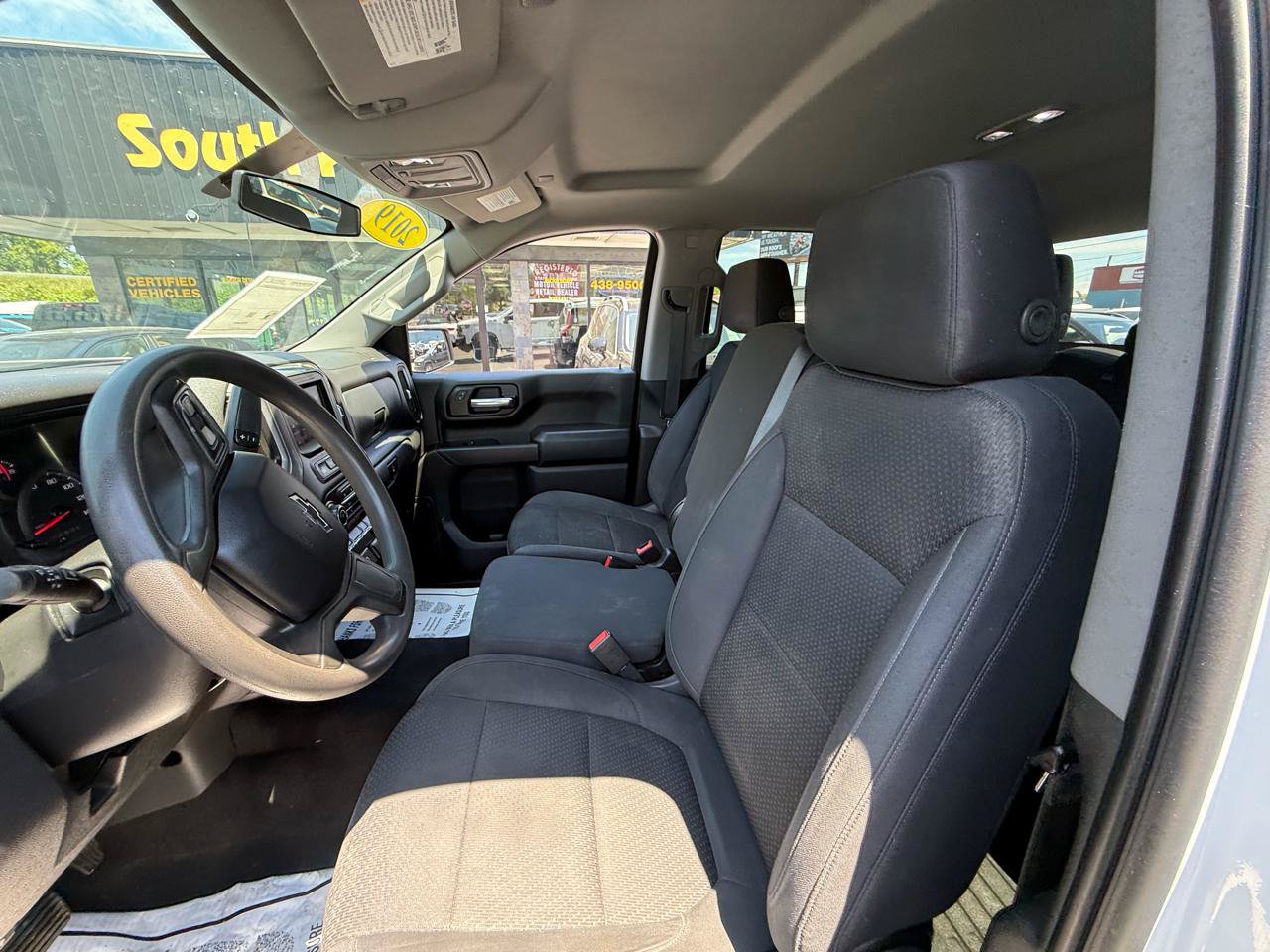 Used 2019 Chevrolet Silverado 1500 Custom Trail Boss AWD/4WD image 23