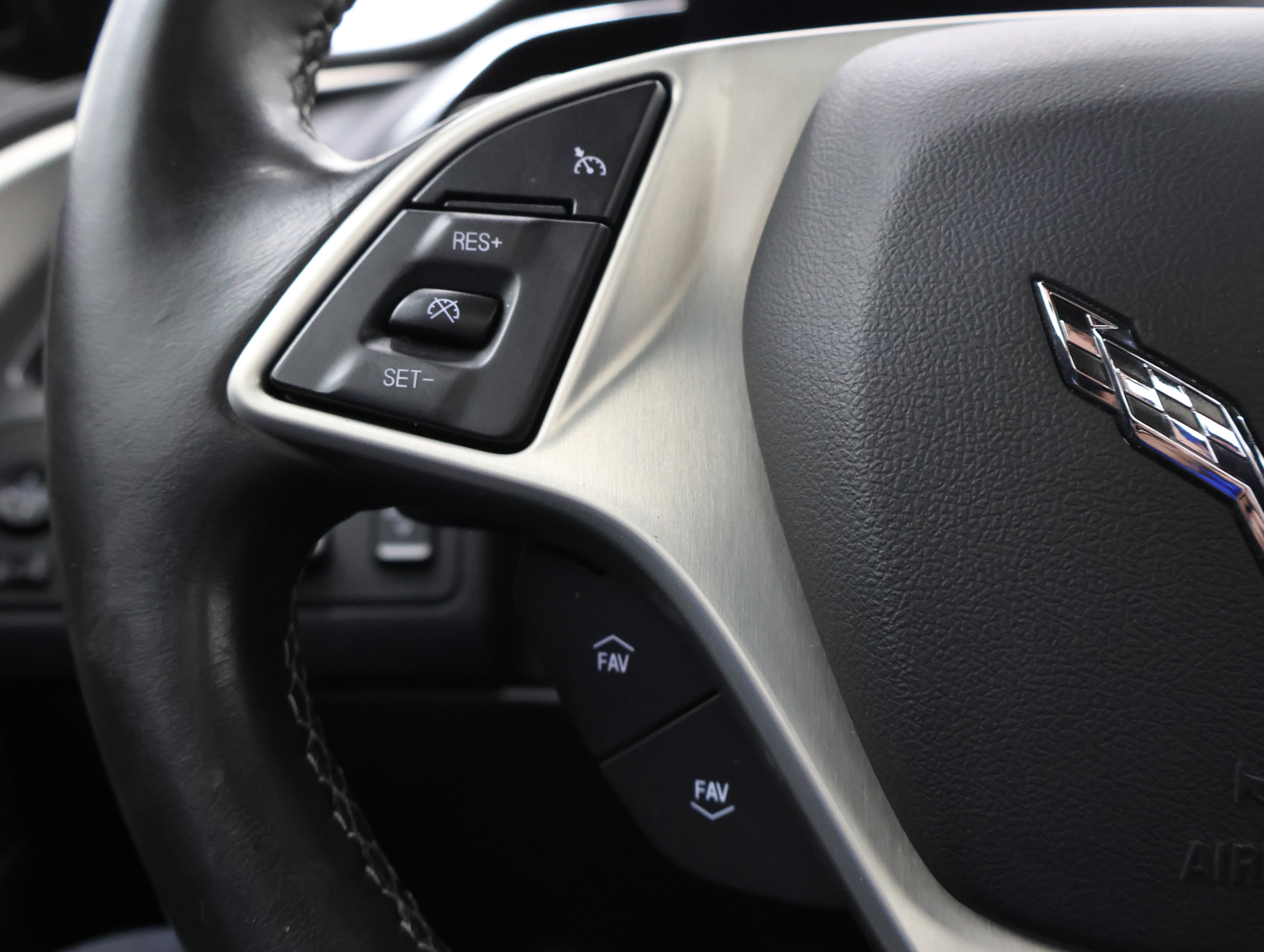 Used 2015 Chevrolet Corvette Stingray Convertible w/ 2LT Preferred Equipment Group RWD image 14