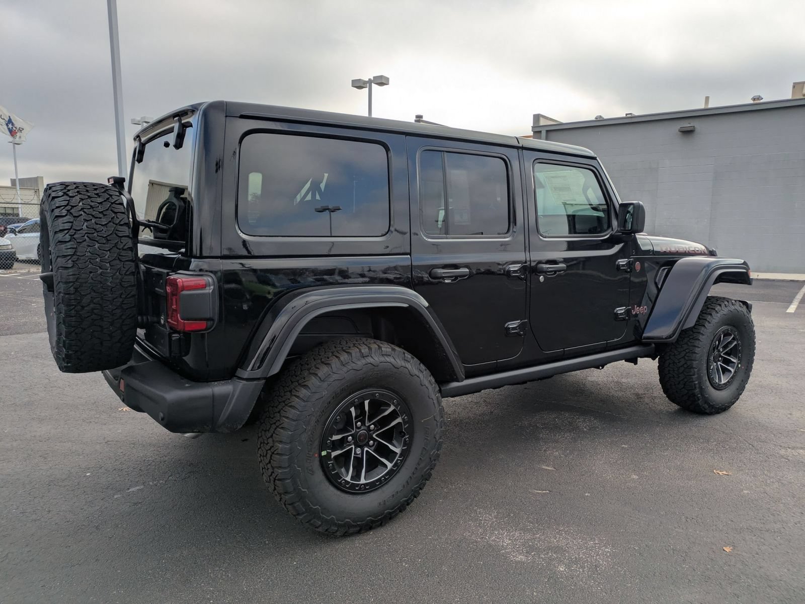 New 2026 Jeep Wrangler Unlimited Rubicon AWD/4WD image 6