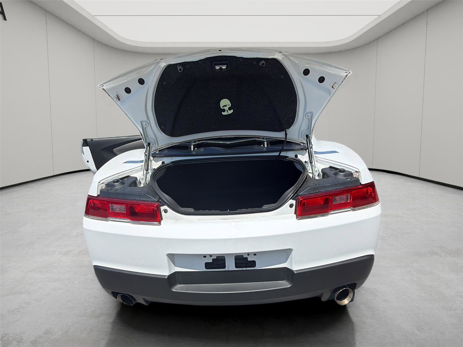 Used 2014 Chevrolet Camaro LS RWD image 12