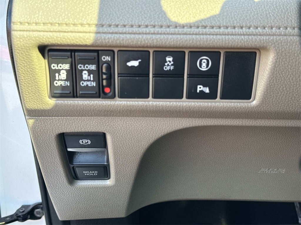 Used 2023 Honda Odyssey Touring image 40