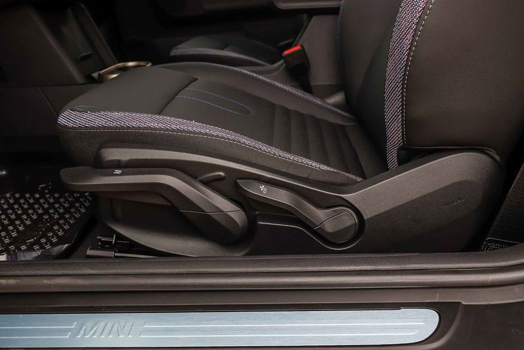 New 2026 MINI Cooper S image 21