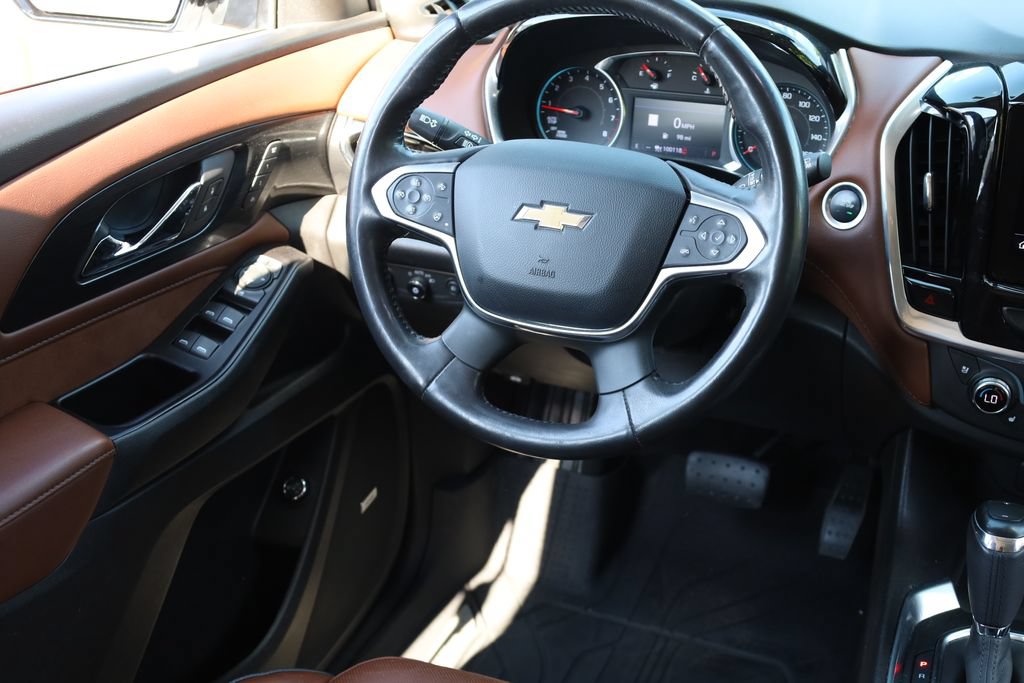 Used 2020 Chevrolet Traverse High Country w/ LPO, Floor Liner Package AWD/4WD image 23