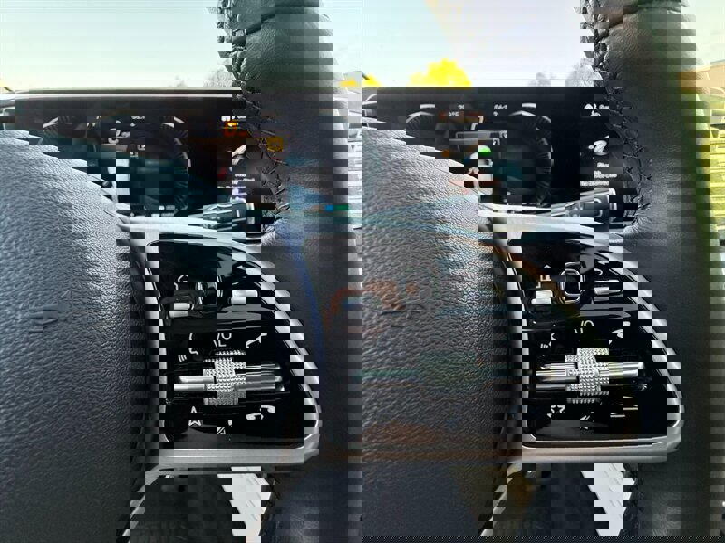 Used 2021 Mercedes-Benz GLS 580 4MATIC image 27