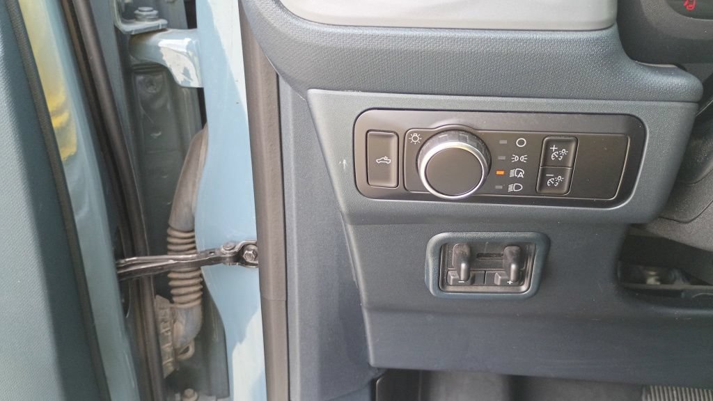 Used 2023 Ford Maverick XL w/ Equipment Group 100A Standard AWD/4WD image 31