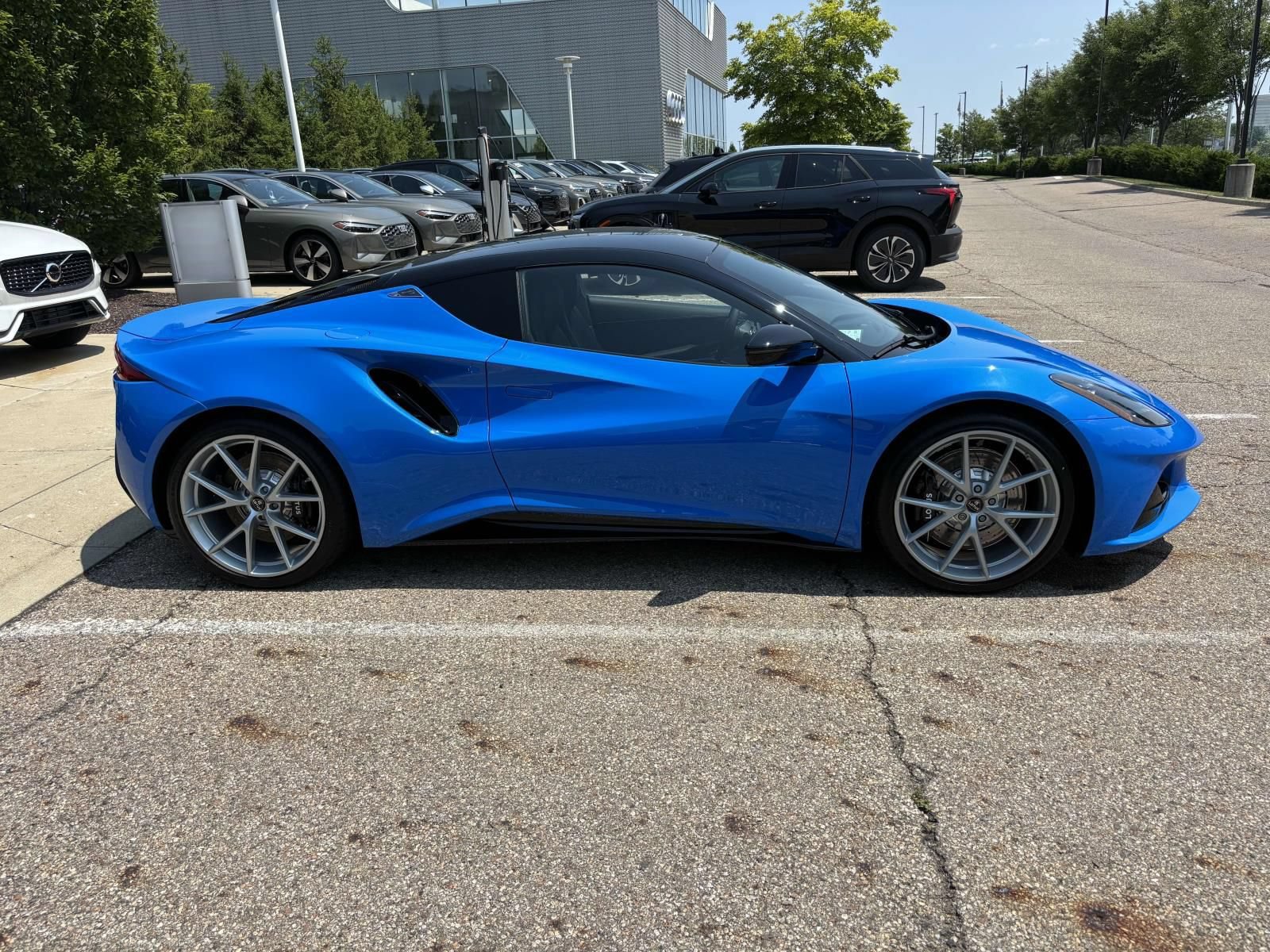 New 2025 Lotus Emira RWD image 7