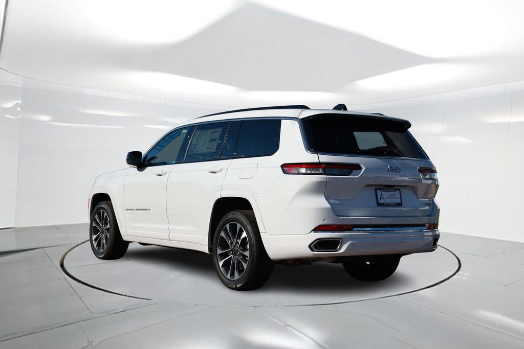 New 2025 Jeep Grand Cherokee L Overland w/ Rear Seat Video Group I image 2