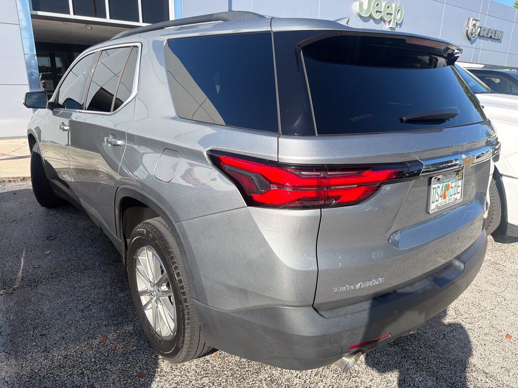 Used 2023 Chevrolet Traverse LT FWD image 12