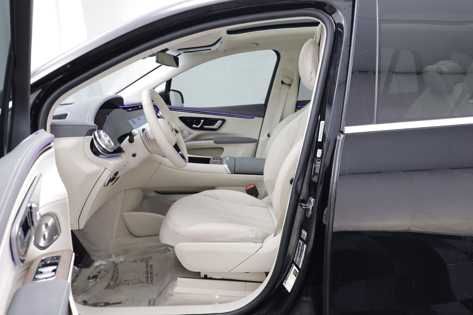 Used 2023 Mercedes-Benz EQS 580 4MATIC SUV image 5