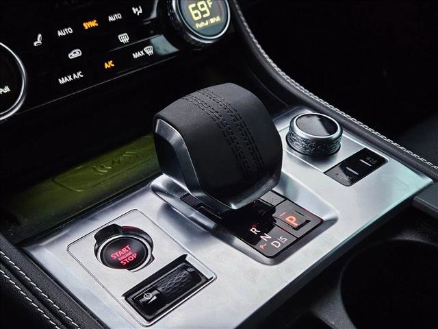 Used 2021 Jaguar F-PACE R-Dynamic S image 12