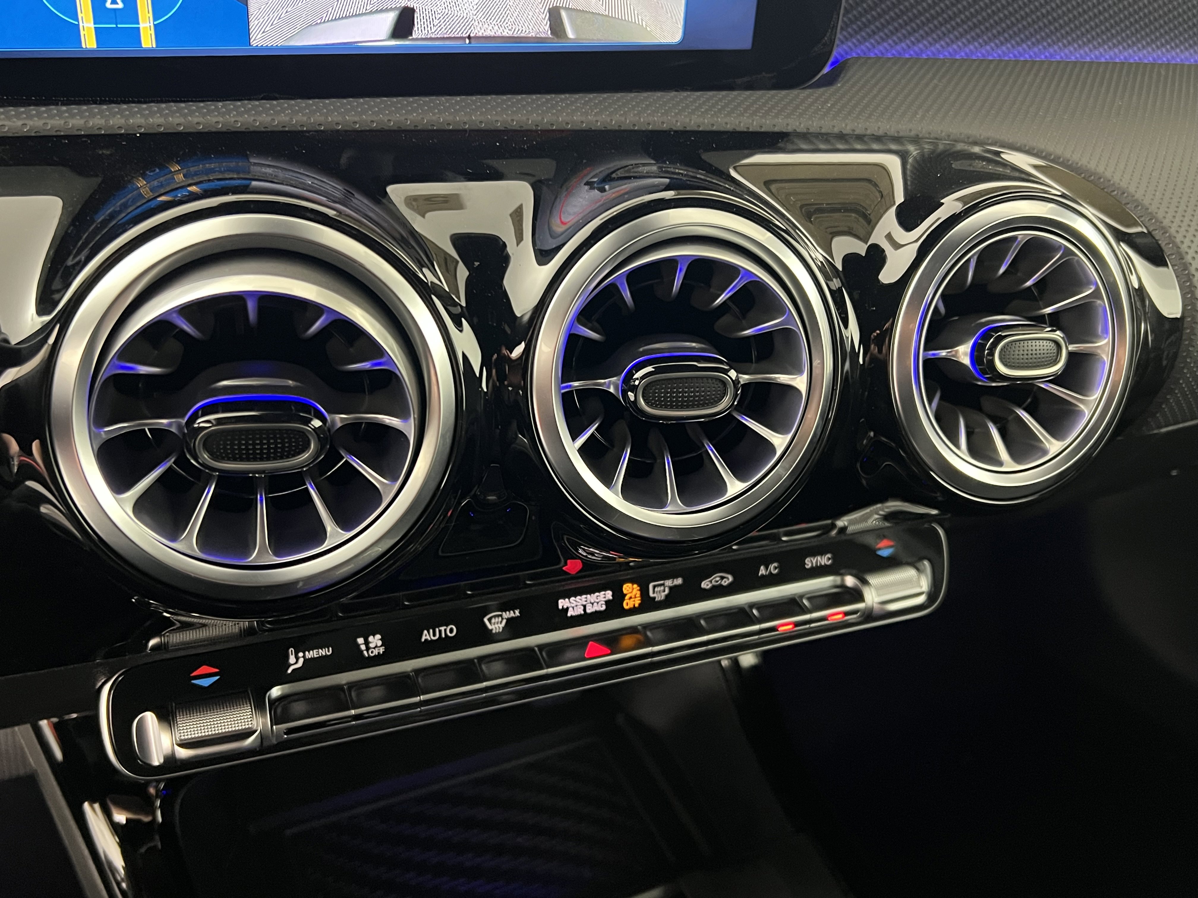 New 2026 Mercedes-Benz CLA 250 4MATIC image 32