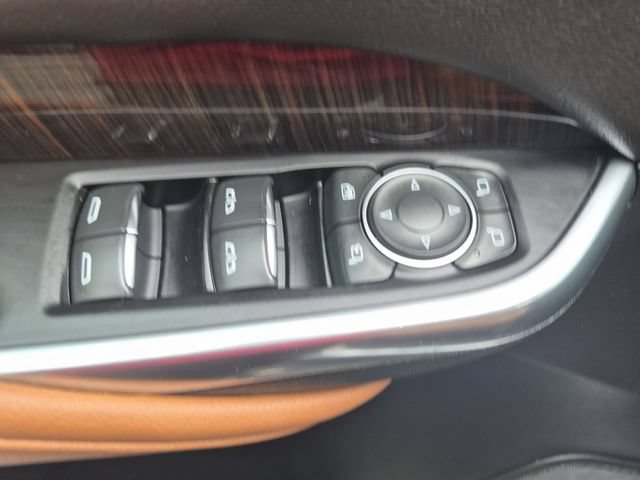 Used 2019 Cadillac XT4 Sport FWD image 16