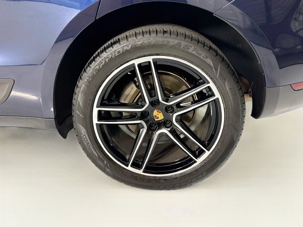 Used 2021 Porsche Macan S AWD/4WD image 31