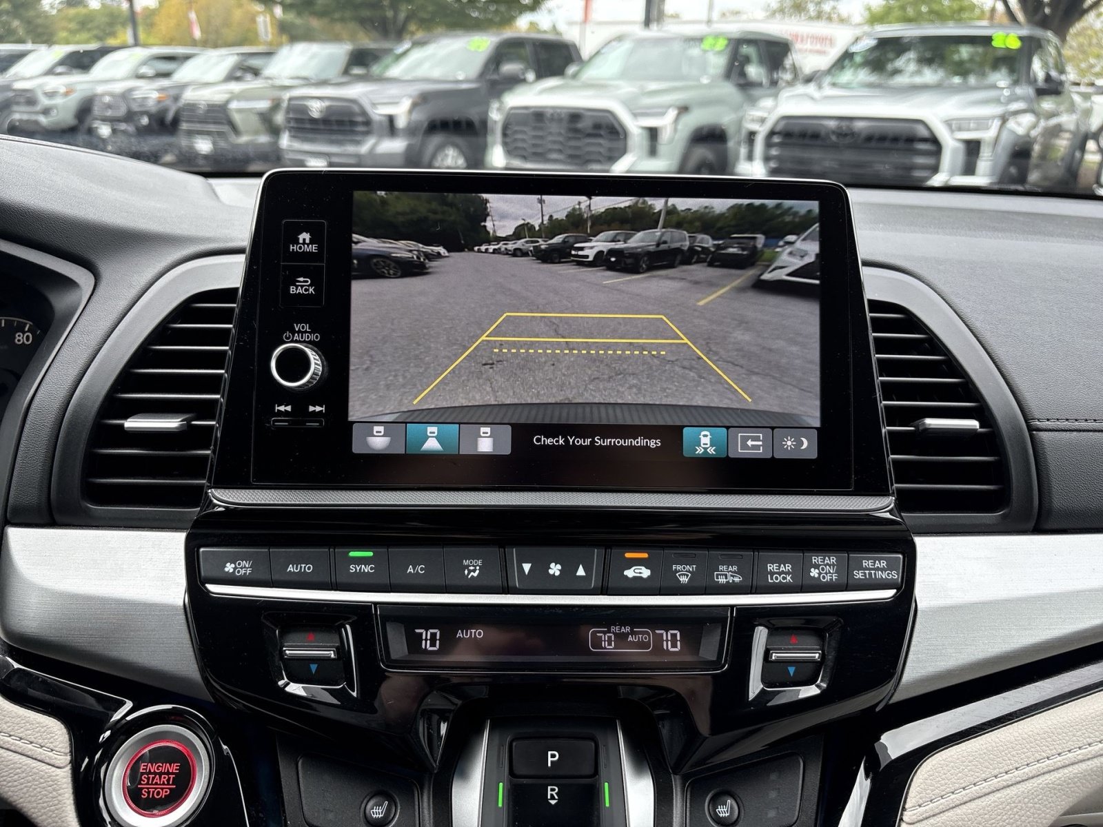 Used 2025 Honda Odyssey Touring image 19