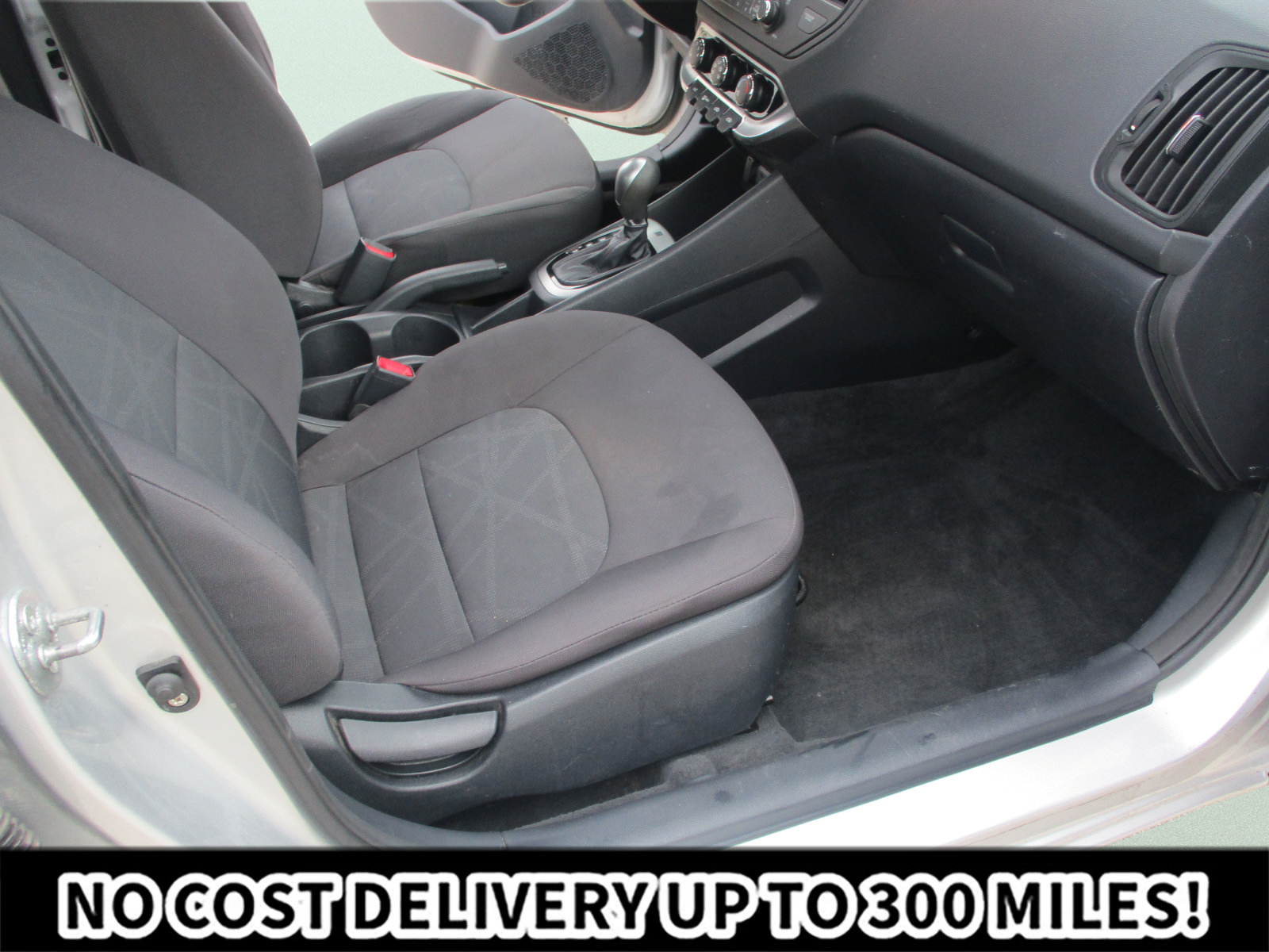 Used 2013 Kia Rio LX FWD image 16