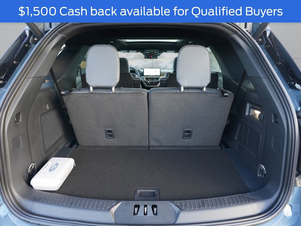 New 2026 Ford Explorer ST w/ Sun And Sound Package image 18
