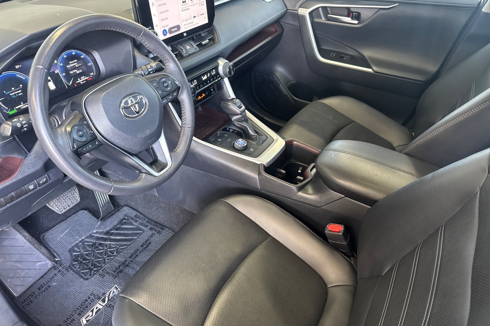 Certified 2024 Toyota RAV4 Limited AWD/4WD image 9