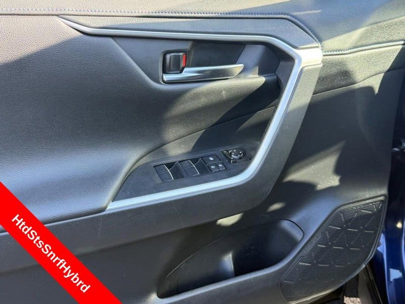 Used 2021 Toyota RAV4 XSE AWD/4WD image 22