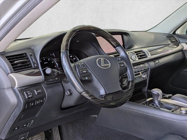 Used 2013 Lexus LS 460 w/ Comfort Pkg image 11