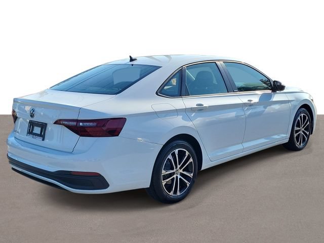 Certified 2024 Volkswagen Jetta Sport FWD image 4