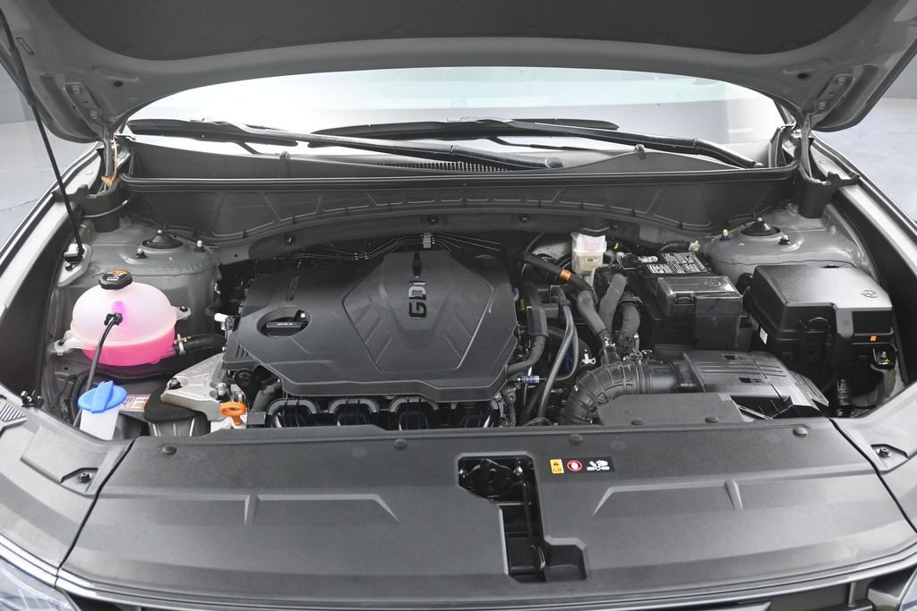 Used 2025 Hyundai Tucson SEL FWD image 12