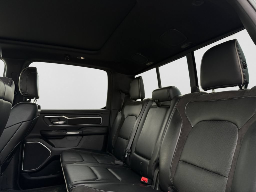 Used 2023 RAM 1500 Laramie AWD/4WD image 9