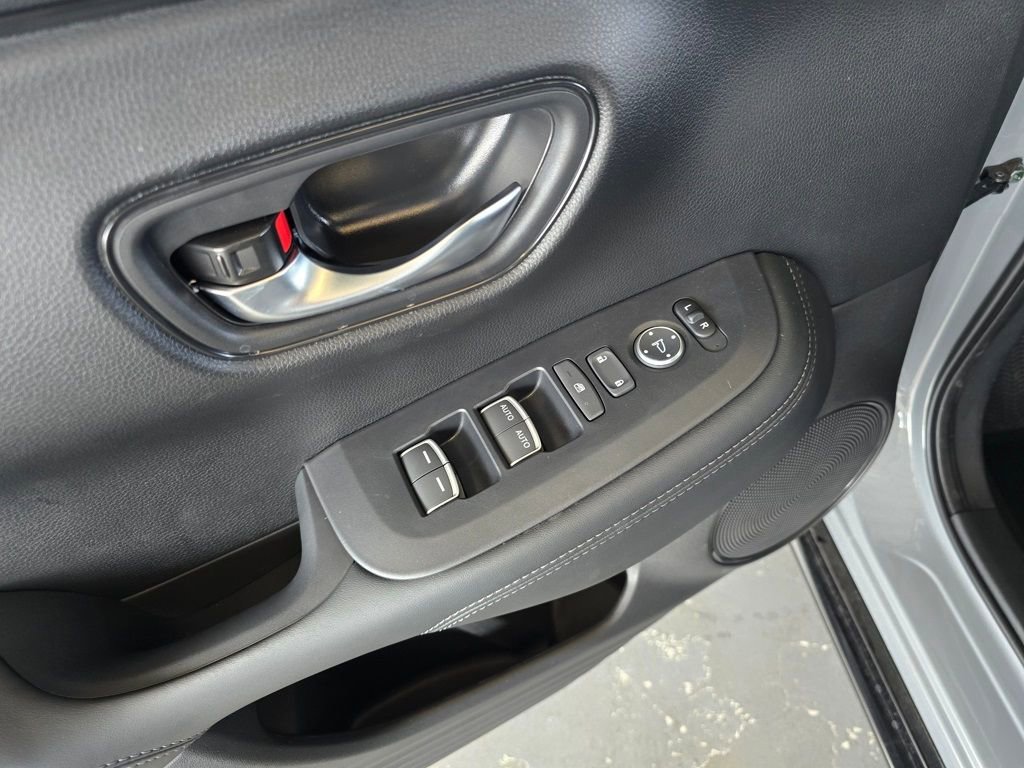 New 2027 Honda HR-V EX-L image 23