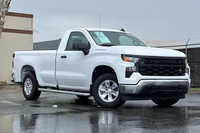 Used 2025 Chevrolet Silverado 1500 W/T image 2