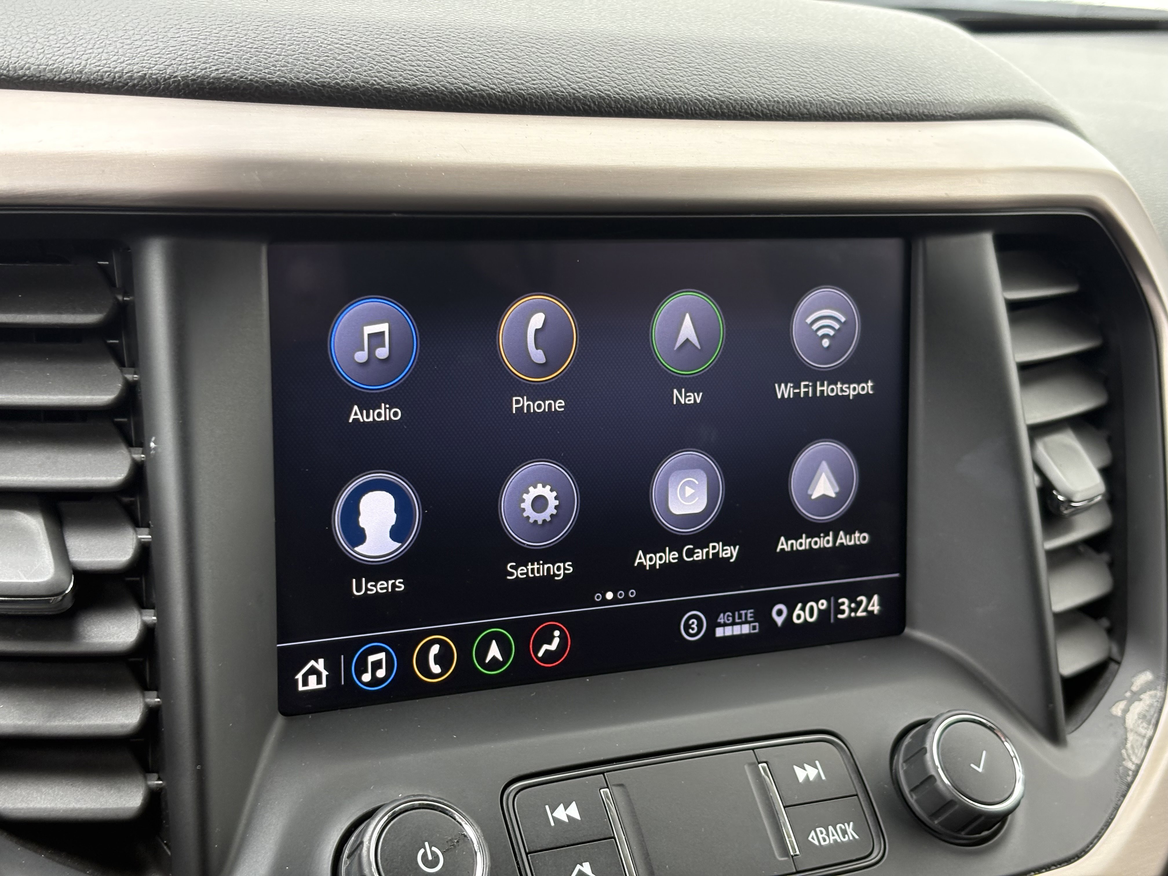 Used 2020 GMC Acadia Denali w/ Denali Ultimate Package image 21