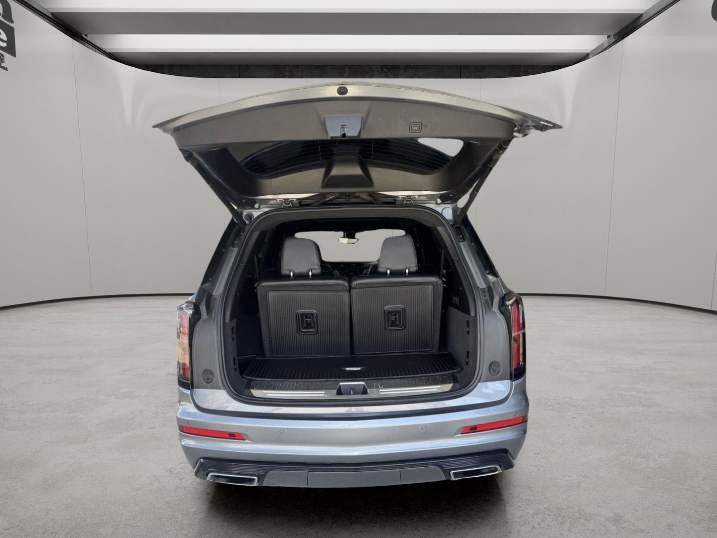 Used 2020 Cadillac XT6 Sport w/ Platinum Package AWD/4WD image 6