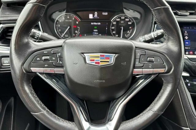 Used 2024 Cadillac XT6 Premium Luxury AWD/4WD image 25