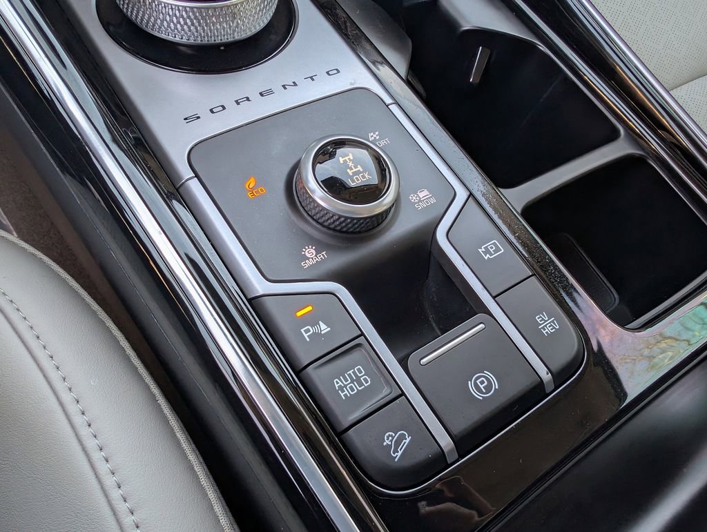 Used 2022 Kia Sorento SX w/ Panoramic Sunroof Package image 31