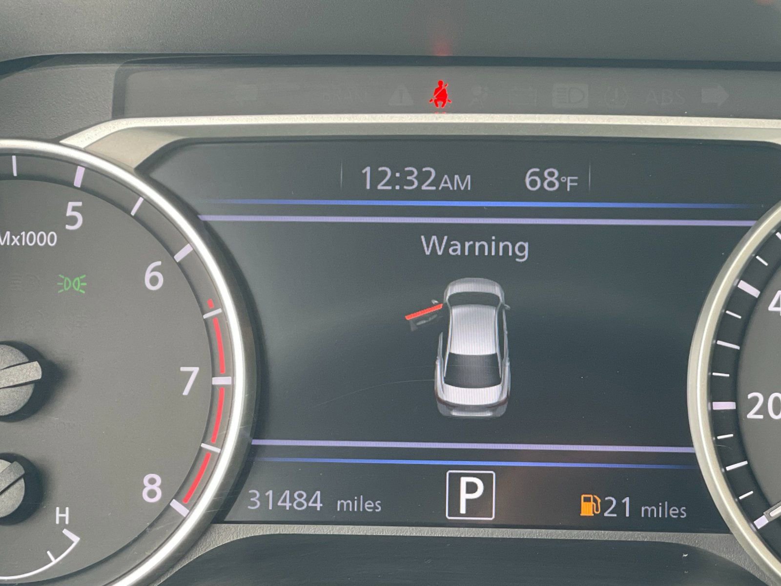 Used 2025 Nissan Sentra SR image 28