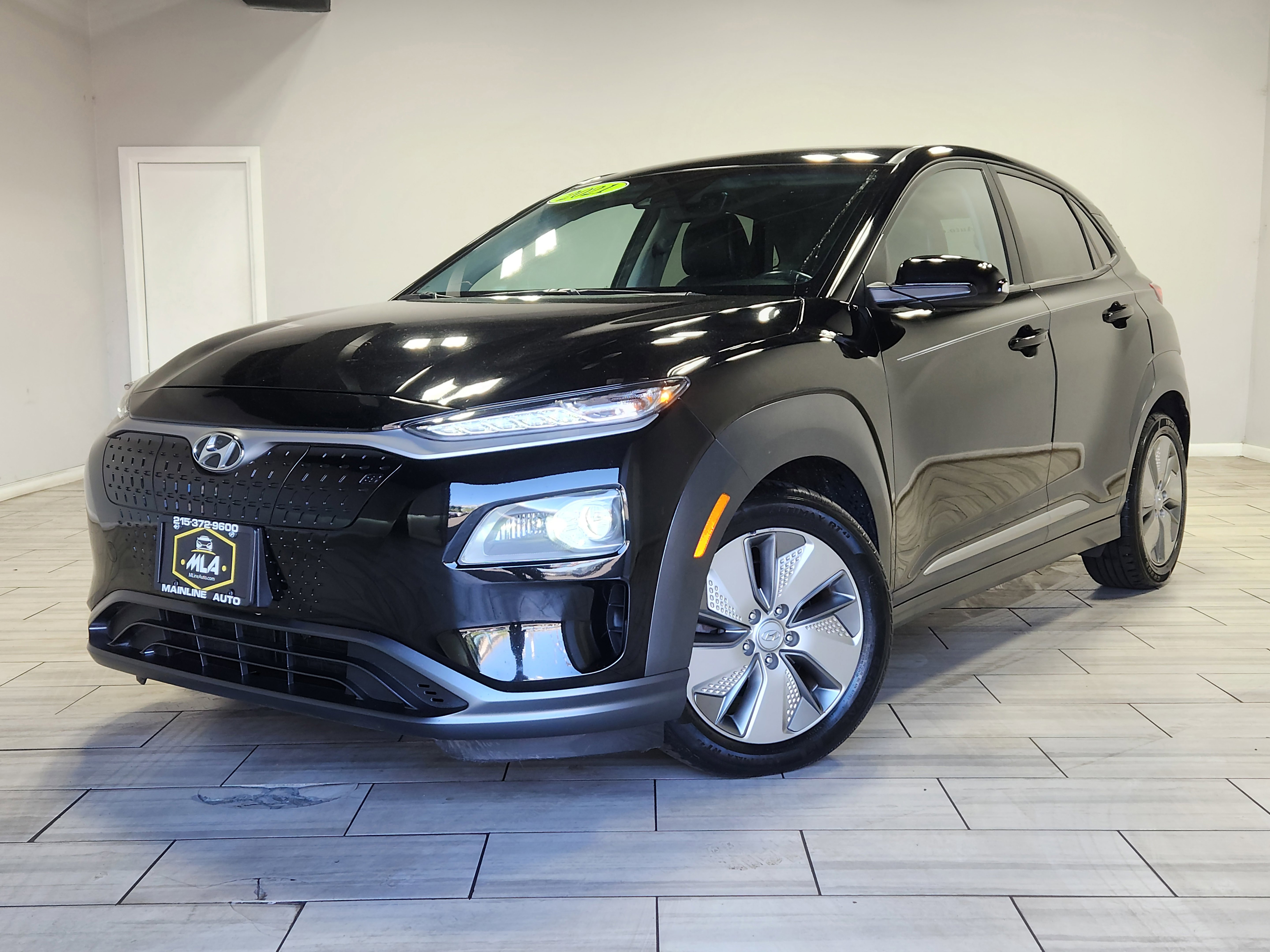Used 2021 Hyundai Kona Limited FWD image 1