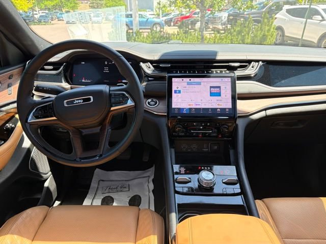 Used 2024 Jeep Grand Cherokee Summit w/ Adv Protech Group IV AWD/4WD image 19