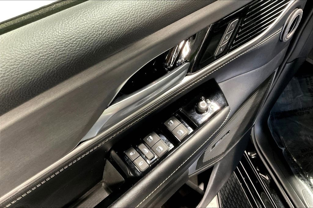 New 2025 Jeep Wagoneer L Series II w/ Premium Group I image 27