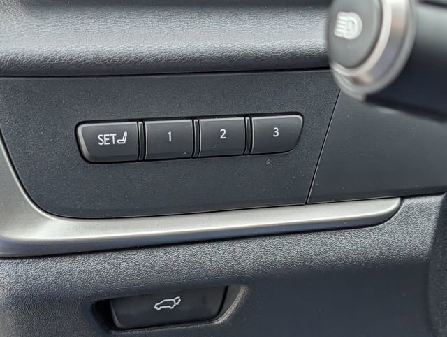 Used 2024 Lexus RZ 300e Premium image 23