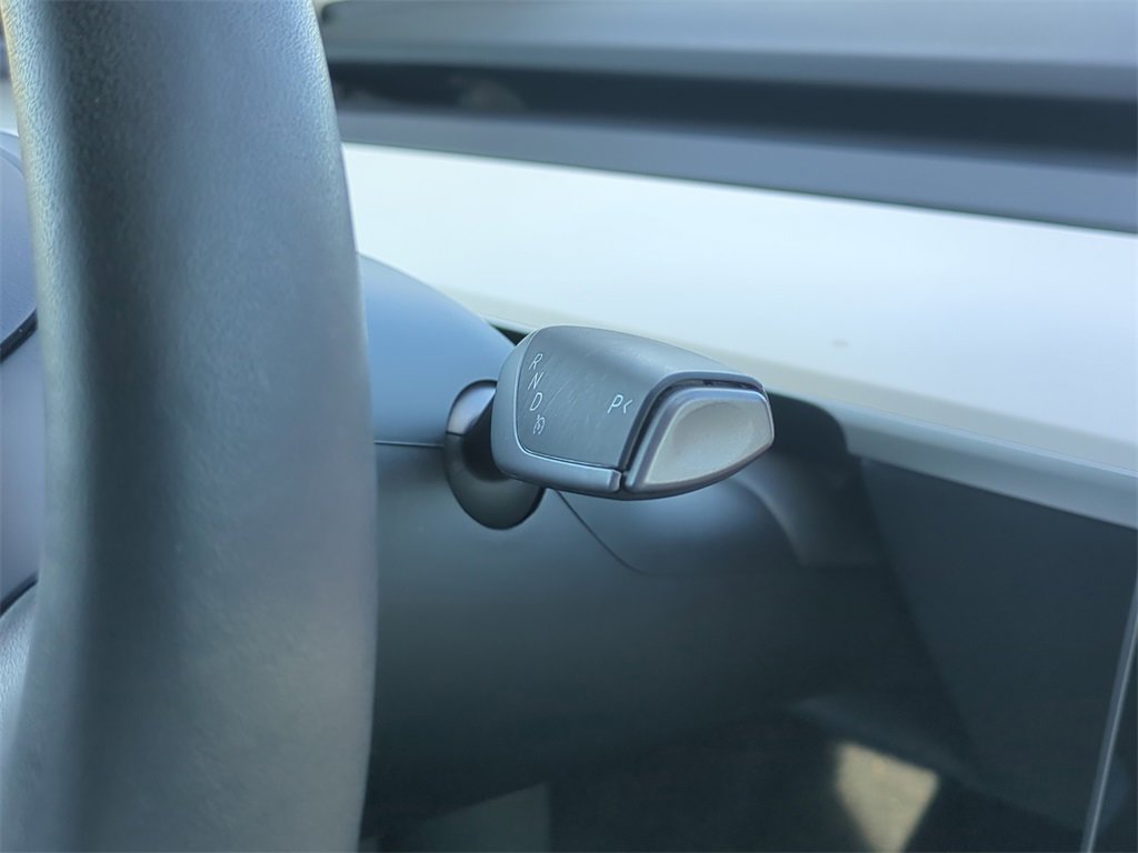 Used 2023 Tesla Model Y Performance image 20