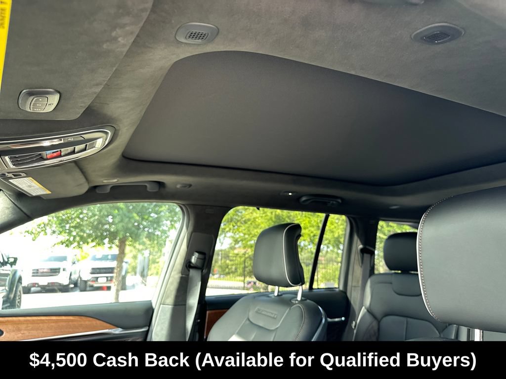 New 2026 Jeep Grand Cherokee Summit w/ Obsidian Package AWD/4WD image 28