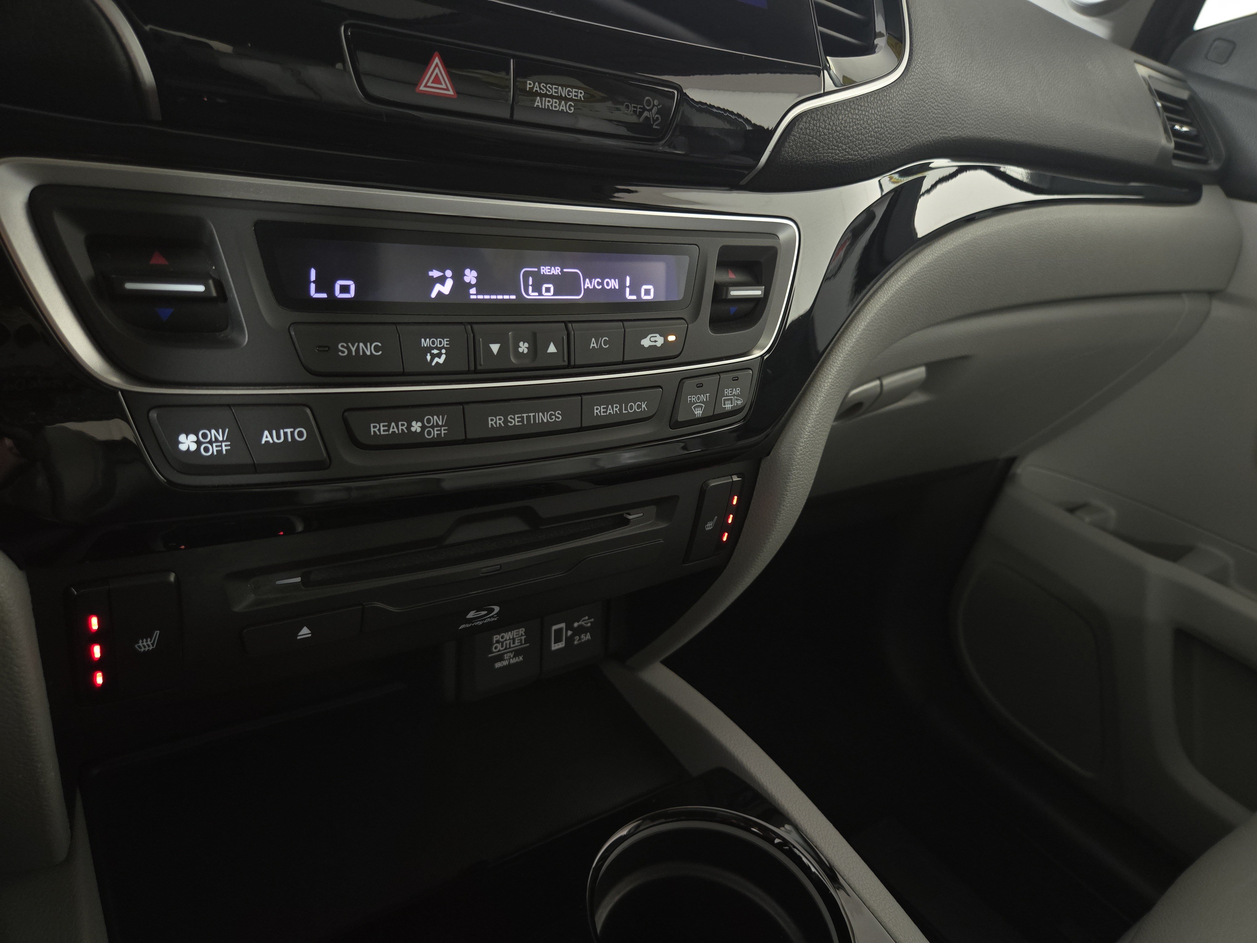 Used 2022 Honda Pilot Touring image 28