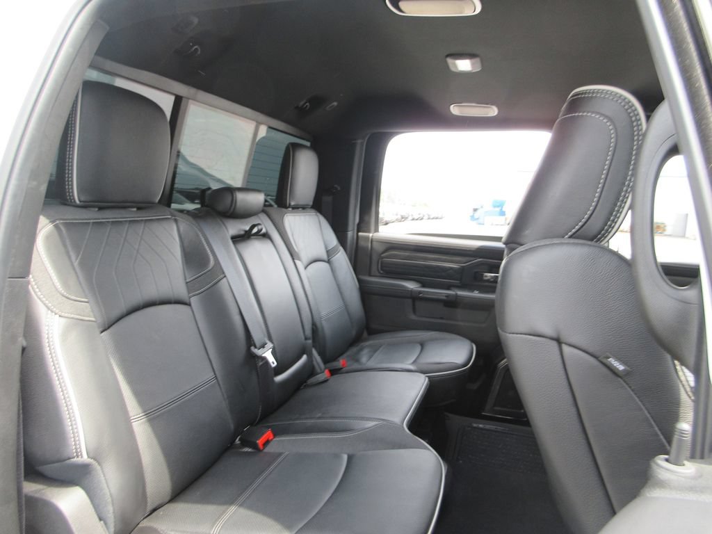Used 2026 RAM 3500 Limited AWD/4WD image 27