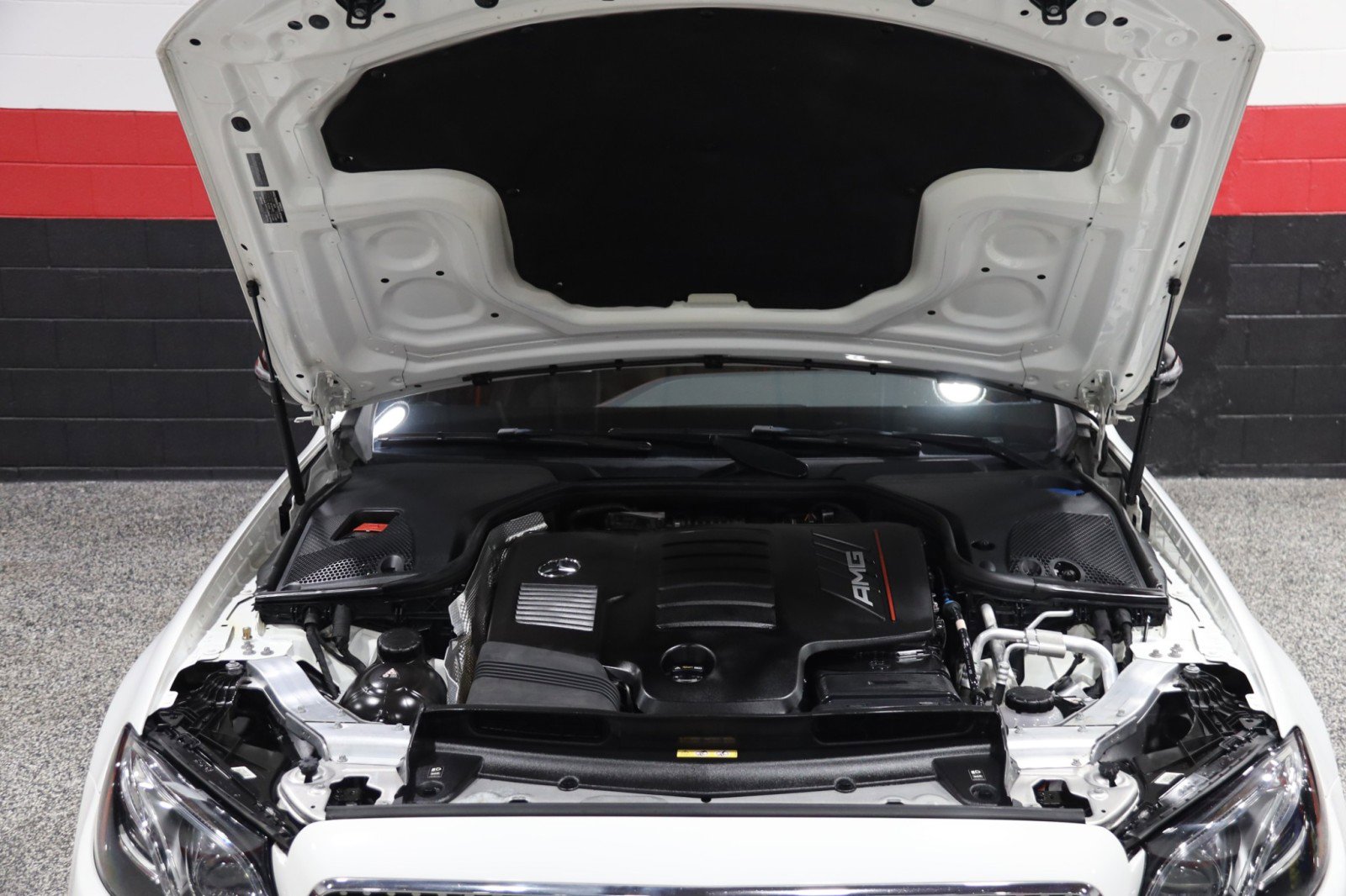 Used 2020 Mercedes-Benz E 53 AMG 4MATIC Sedan w/ Driver Assistance Package image 15