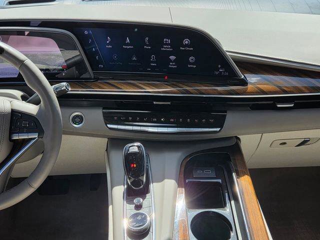 Certified 2024 Cadillac Escalade ESV Sport Platinum w/ LPO, ONYX Package image 17