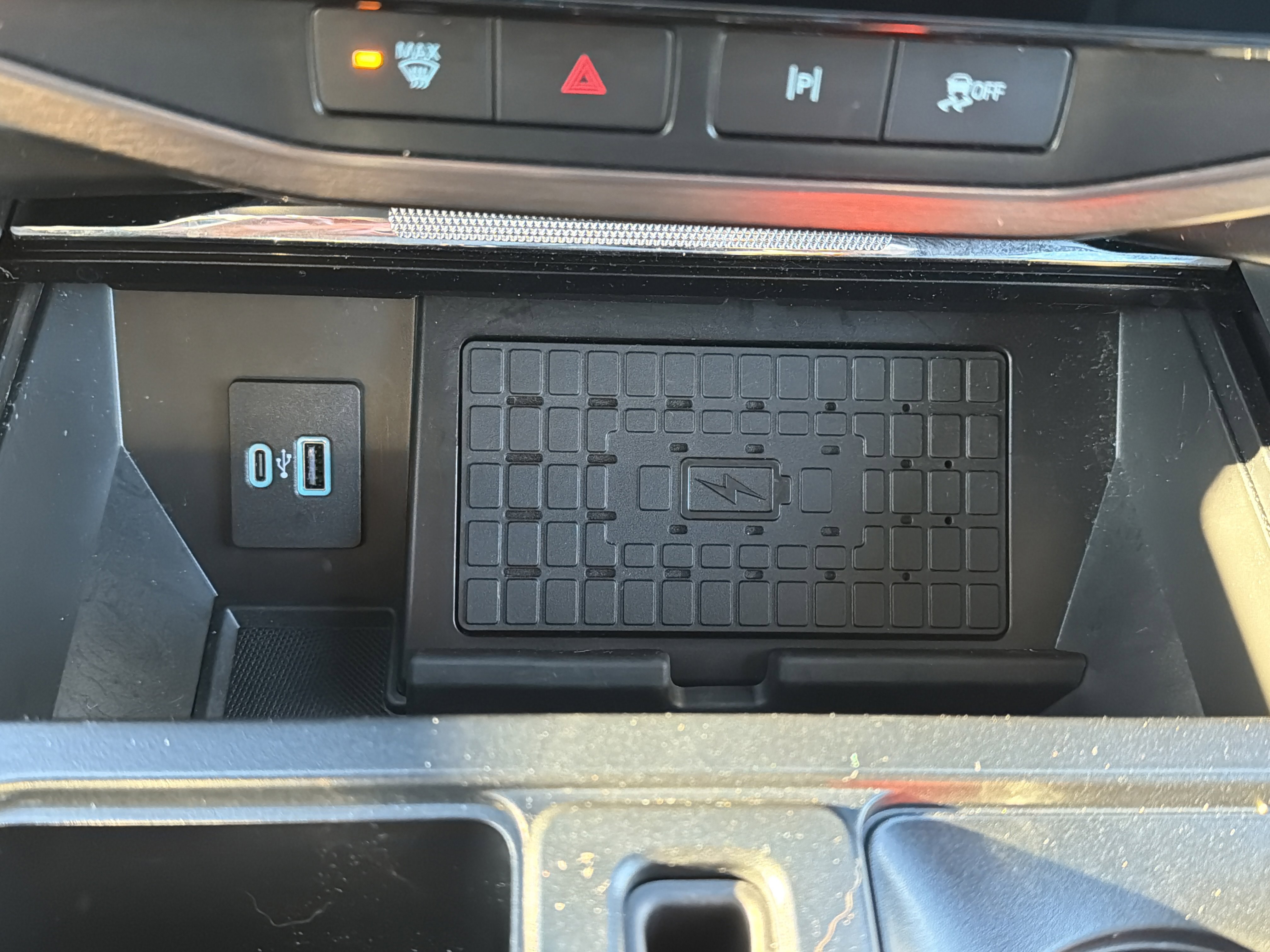 Used 2023 Ford F150 Lightning Lariat w/ Max Trailer Tow Package image 23