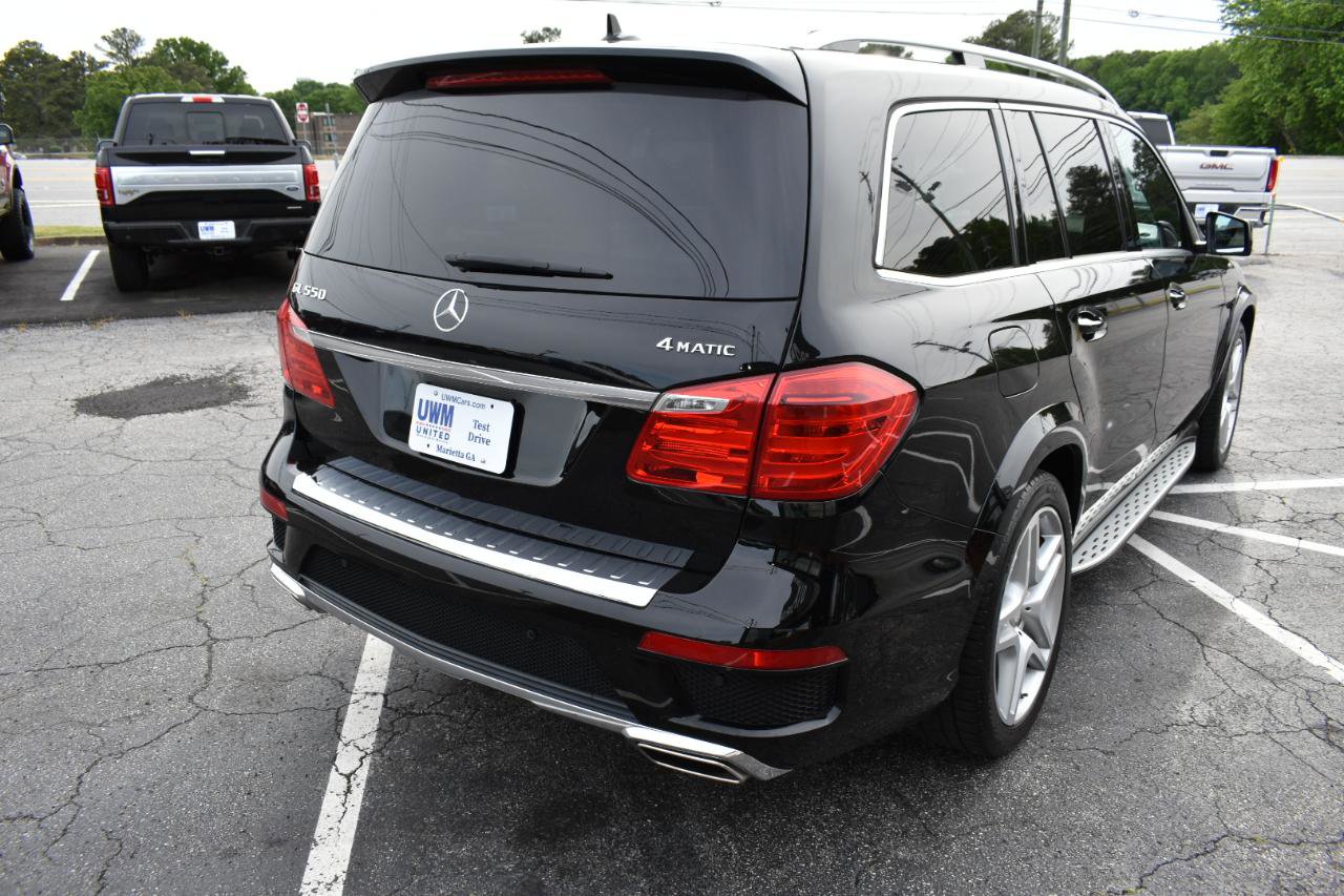 Used 2016 Mercedes-Benz GL 550 4MATIC image 6